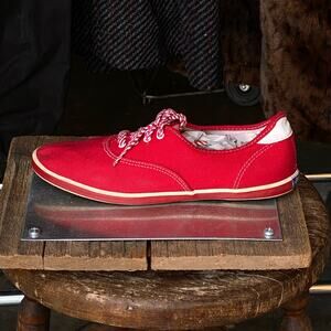 50s 60s Cherry Red Super Jeeper Tennis Shoes